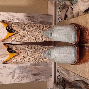 Corral Woman's Boots - Blue/Bone Caimen overlay embroidery and studs